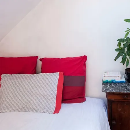 Rose St Germain Des Pres Apartment Paris