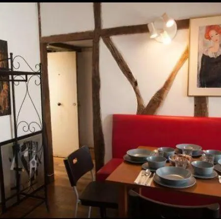 Rose St Germain Des Pres Paris